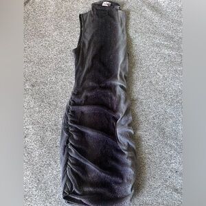 Chic Sleeveless Dress